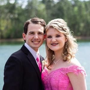 Meet your Posher, Madison